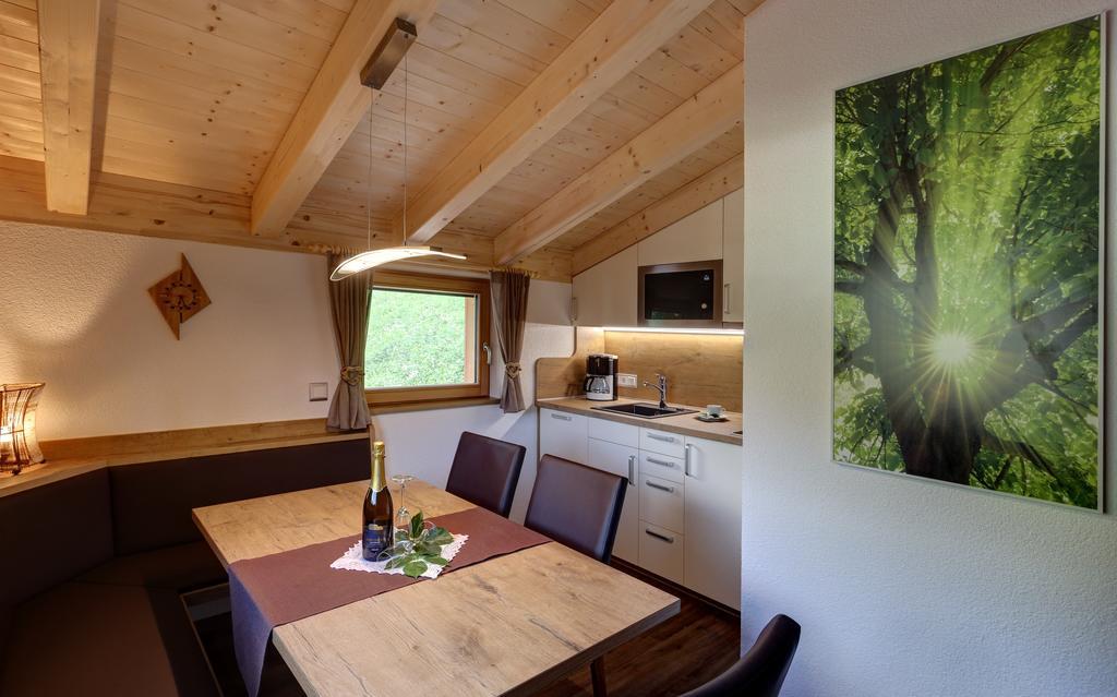 Lechnerhof Bed & Breakfast Лутаго Екстериор снимка