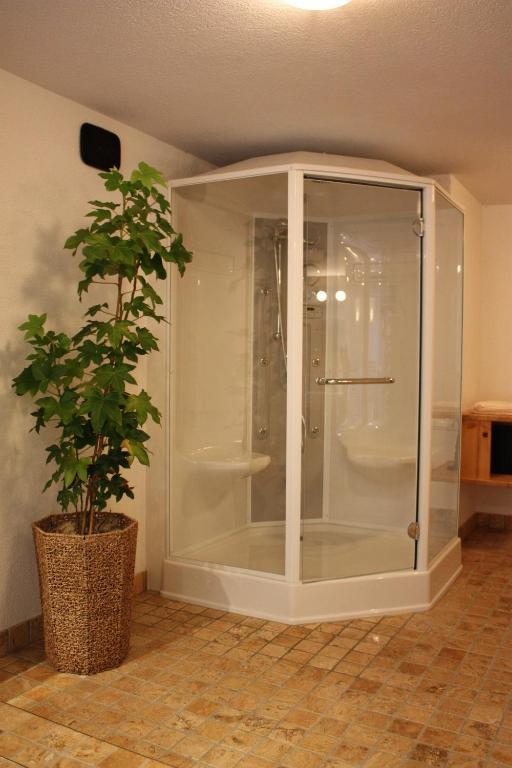 Lechnerhof Bed & Breakfast Лутаго Стая снимка