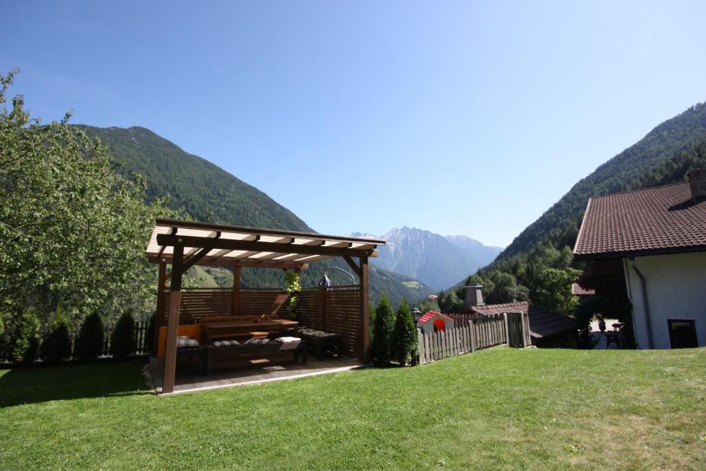 Lechnerhof Bed & Breakfast Лутаго Екстериор снимка